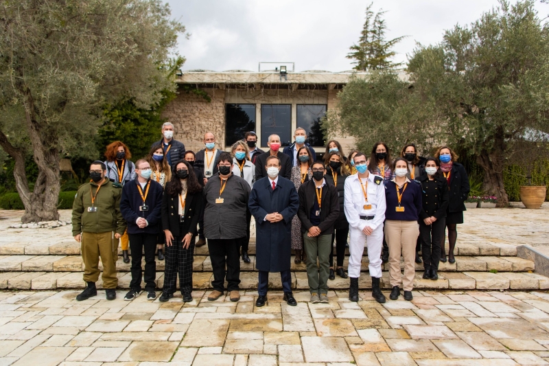 "היום עולם המכינות בונה את המנהיגות" – הנשיא הרצוג אירח את צוות 'שיבולים'